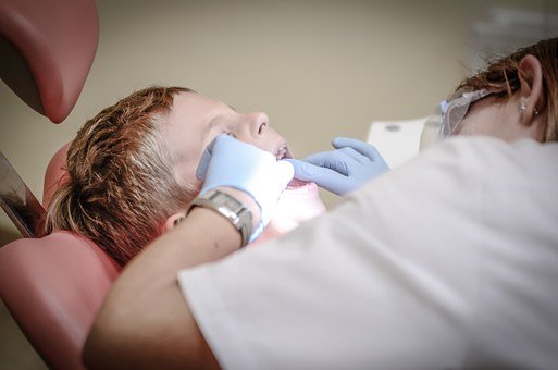 10 choses indispensable pour ouvir une activité de dentiste à Lausanne ?