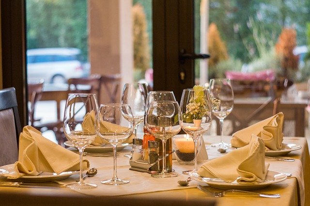 Comment bien choisir son restaurant à Castelmoron ?