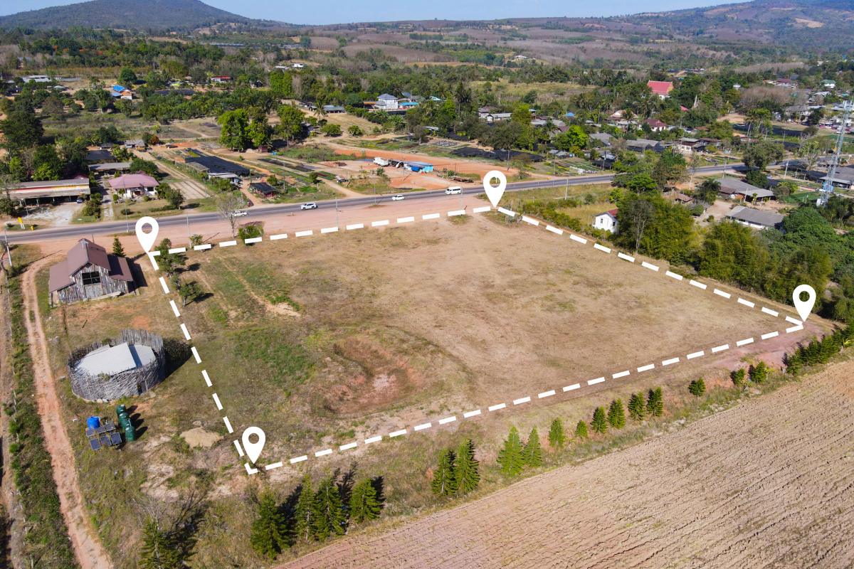 vue aérienne terrain pour la construction d'une maison