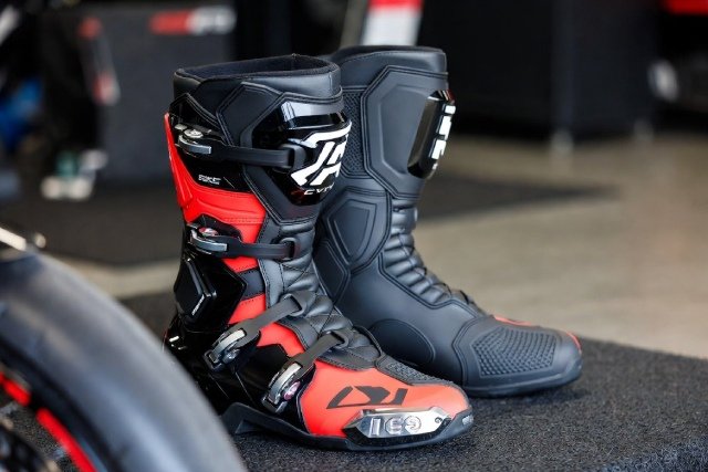 bottes moto